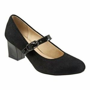 Trotters Black Suede Candice Mary Jane Heels 8M